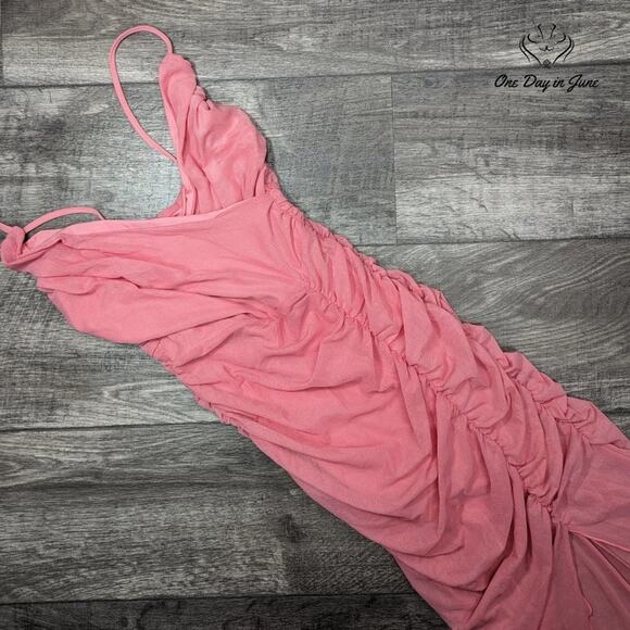 Soly Hux Spaghetti Strap Ruched Bodycon Dress Size S - Picture 3 of 6